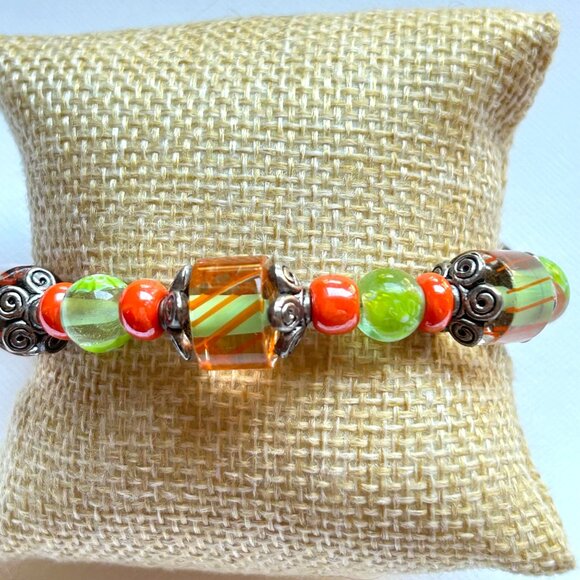 Handcrafted Artisan Orange & Green Glass Bead Bracelet Toggle Clasp - Picture 4 of 7